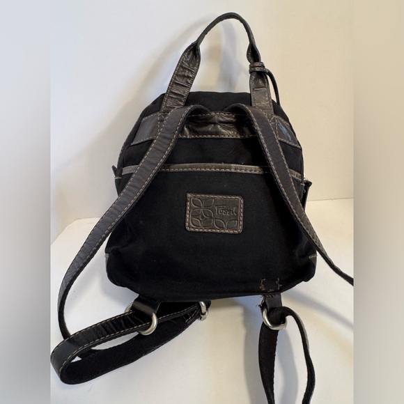 Vintage FOSSIL Small/Mini Leather Backpack - Picture 3 of 11